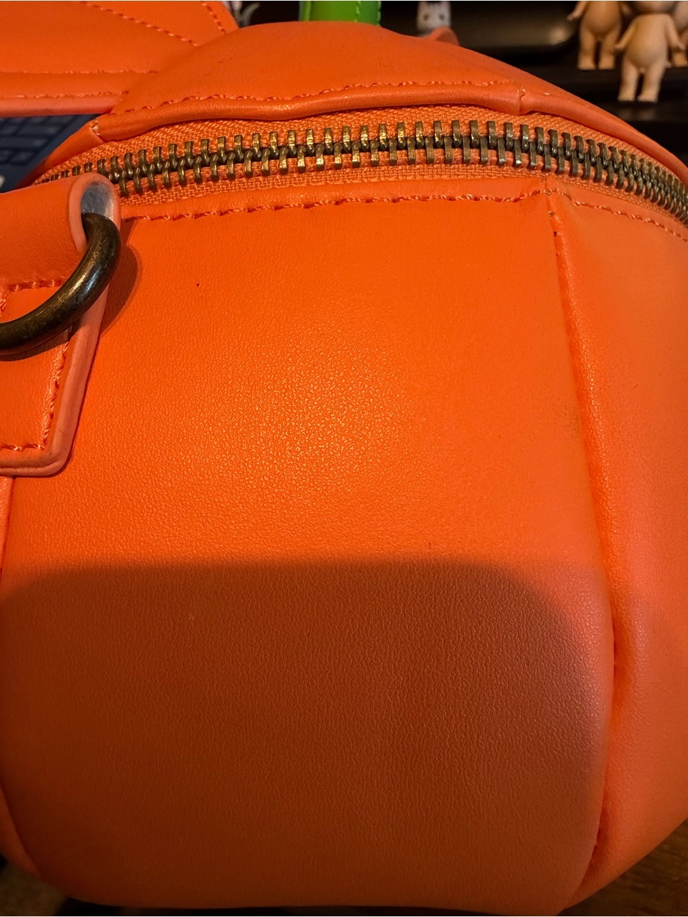 Disney Loungefly Halloween Mickey Pumpkin bag - Picture 6 of 7